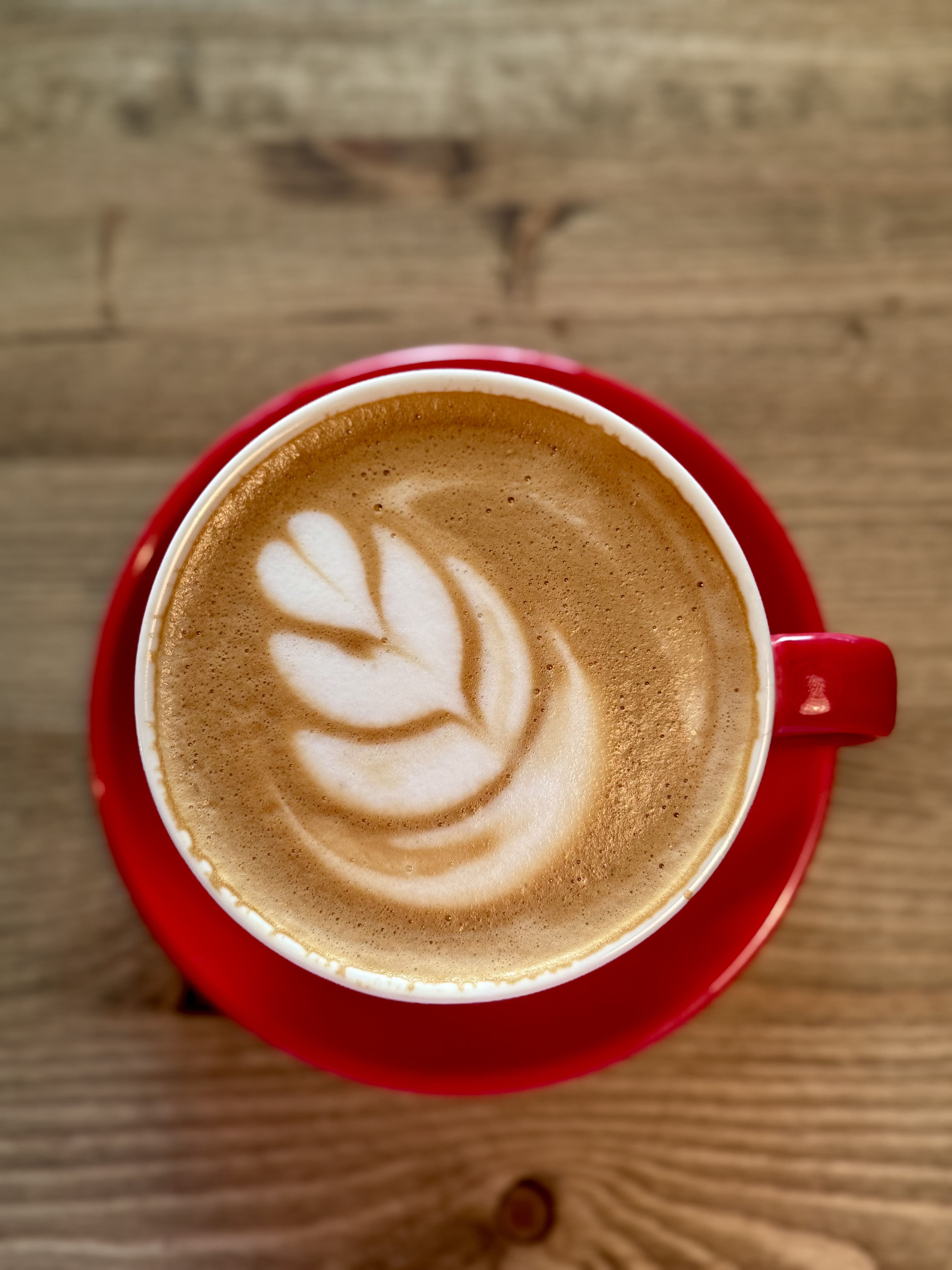 Завтрак в Soul Cafe - омлет, тост с авокадо, кофе